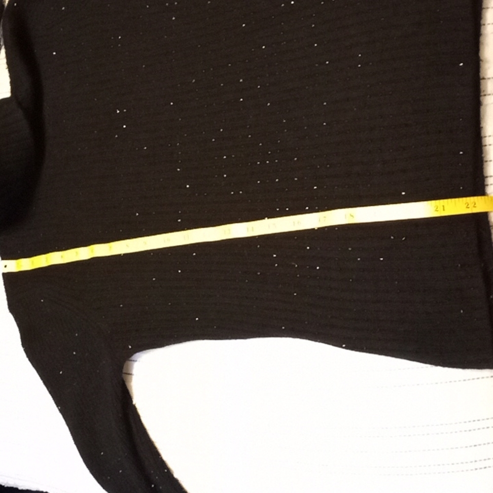 Laffeyette 148 black turtle neck. Sm - Picture 8 of 10